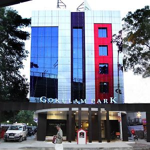 Hotel Gokulam Park